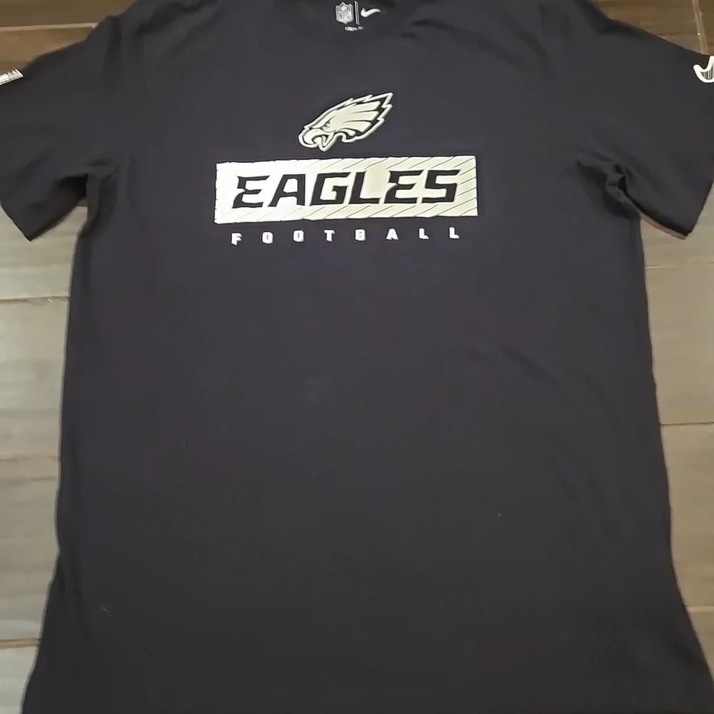 Nike EaglesBlack Sideline Team Issue Football Tee Sz L - Picture 2 of 7
